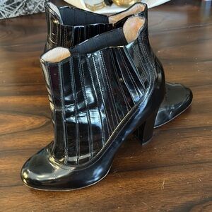 Jerome C. Rousseau Patent Leather Fan Stretch pull on Chunky Heeled Booties